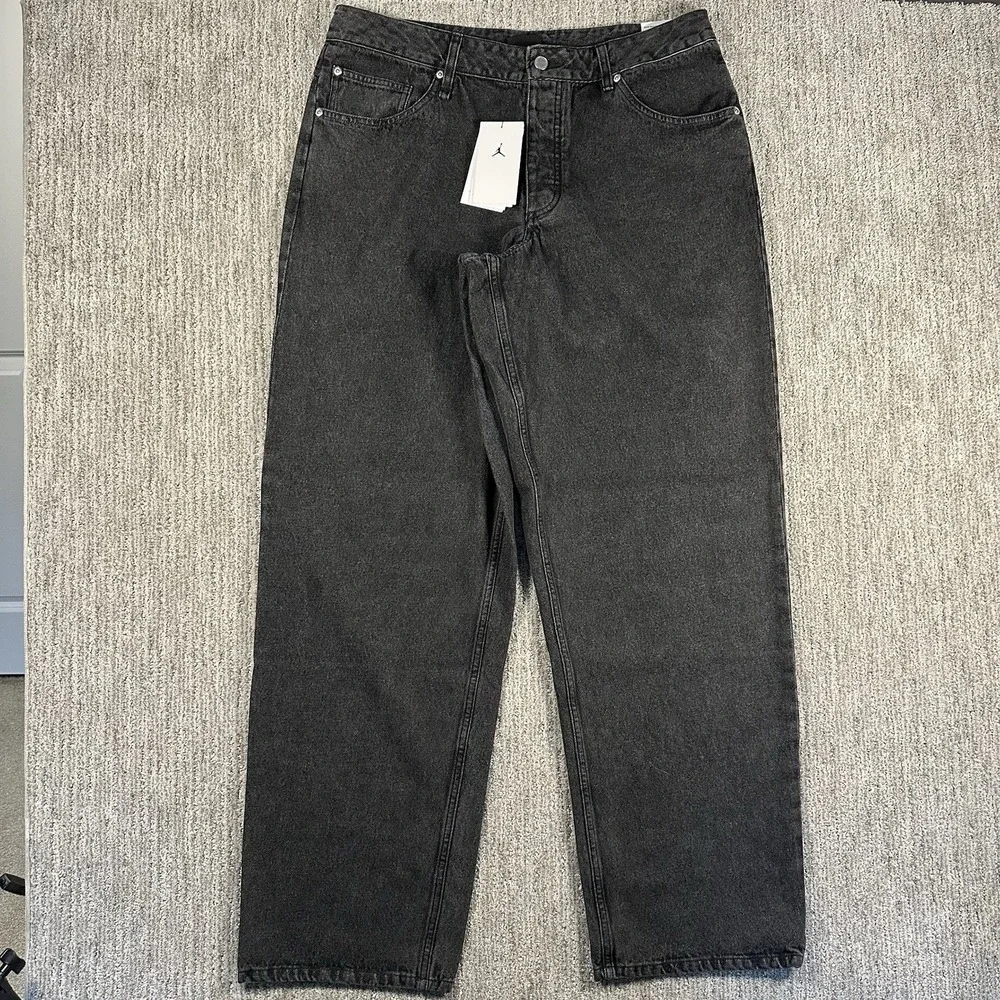 NIKE JORDAN DENIM PANTS SIZE 36 Loose Fit (HF9291 010) WASHED BLACK $120‎